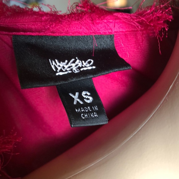 Hot pink blouse - Picture 5 of 8